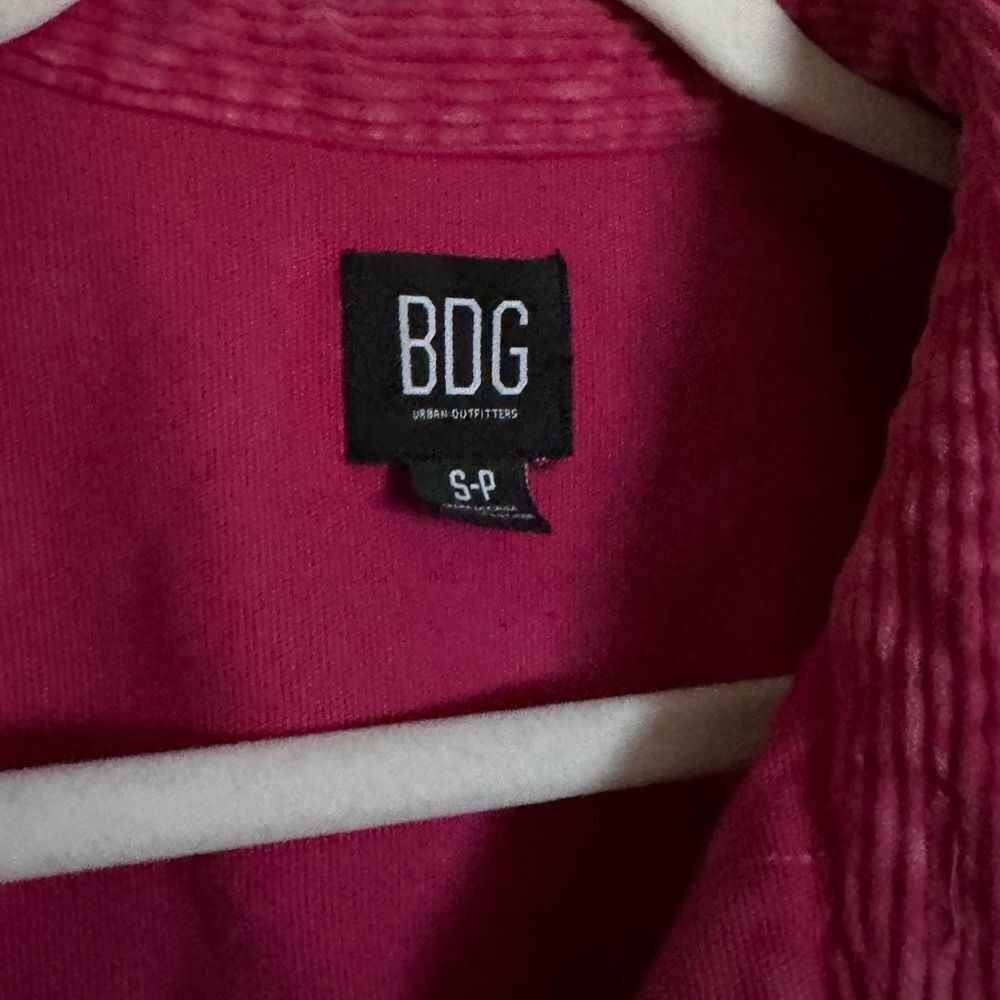 BDG Shacket Sz Small Oversized Corduroy Collar Jacket in Hot Pink - Picture 5 of 7